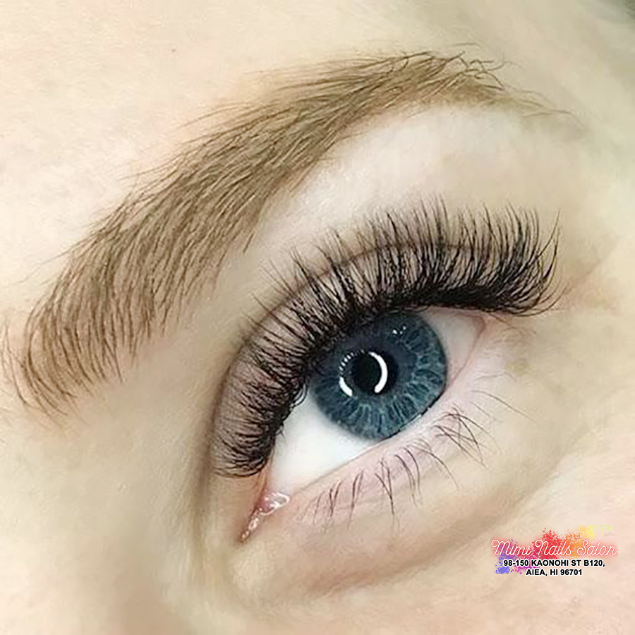 Eyelash Look